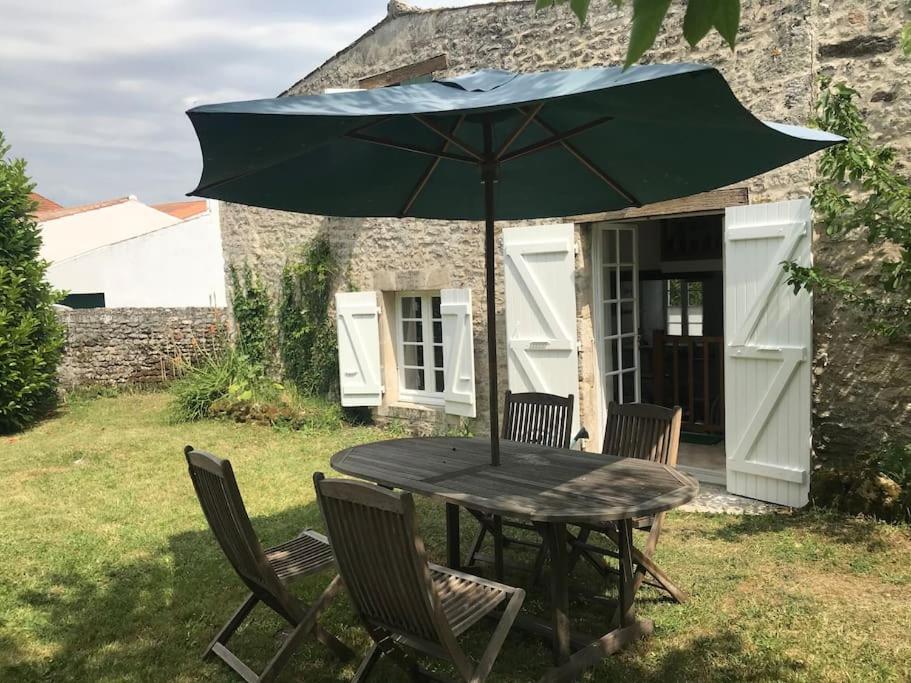 Maison De Village Et Jardin , A Mornac Sur Seudre Екстериор снимка